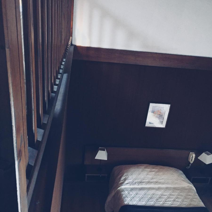 Auberge Du Roselet Duingt Room photo