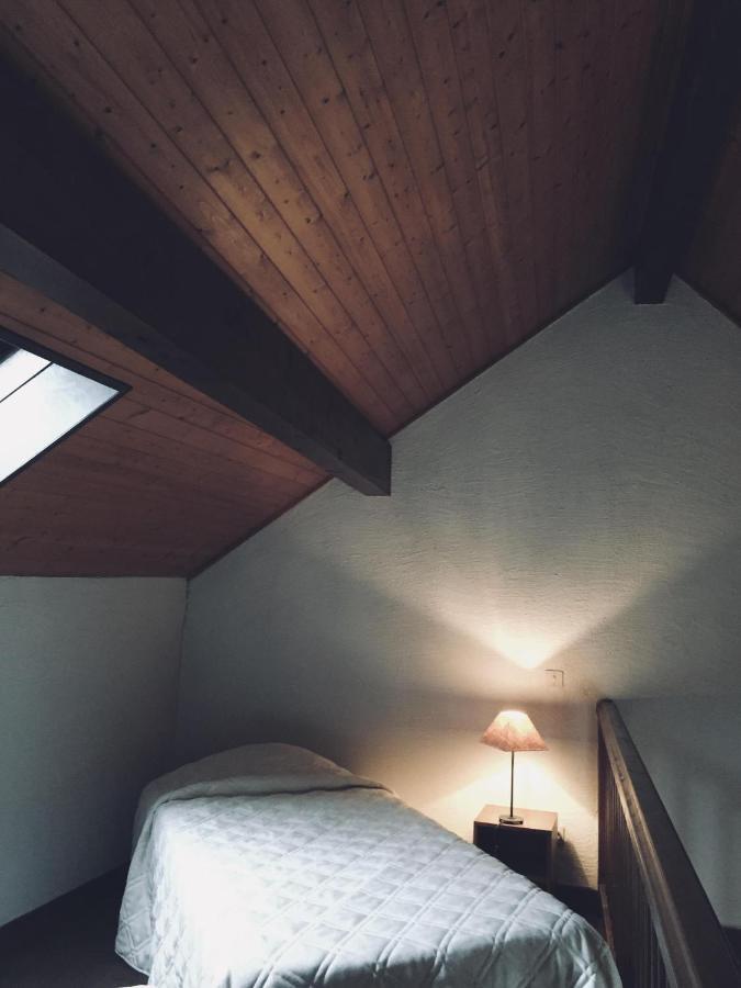 Auberge Du Roselet Duingt Room photo